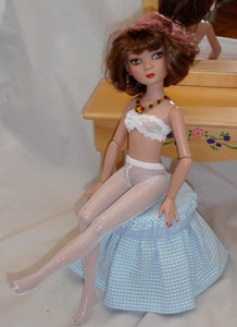 16" Ellowyne Pantyhose