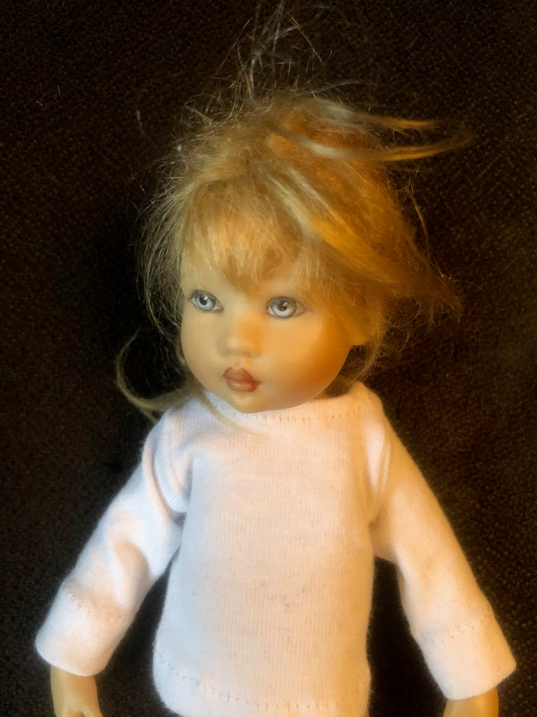 7" Riley Solid Color Long Sleeve T-shirt