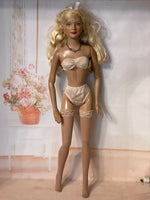 22" American Model Lingerie Set