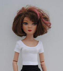 16" Ellowyne Solid Color T-shirt