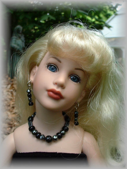 18" Kitty Sheer Pantyhose / Tights