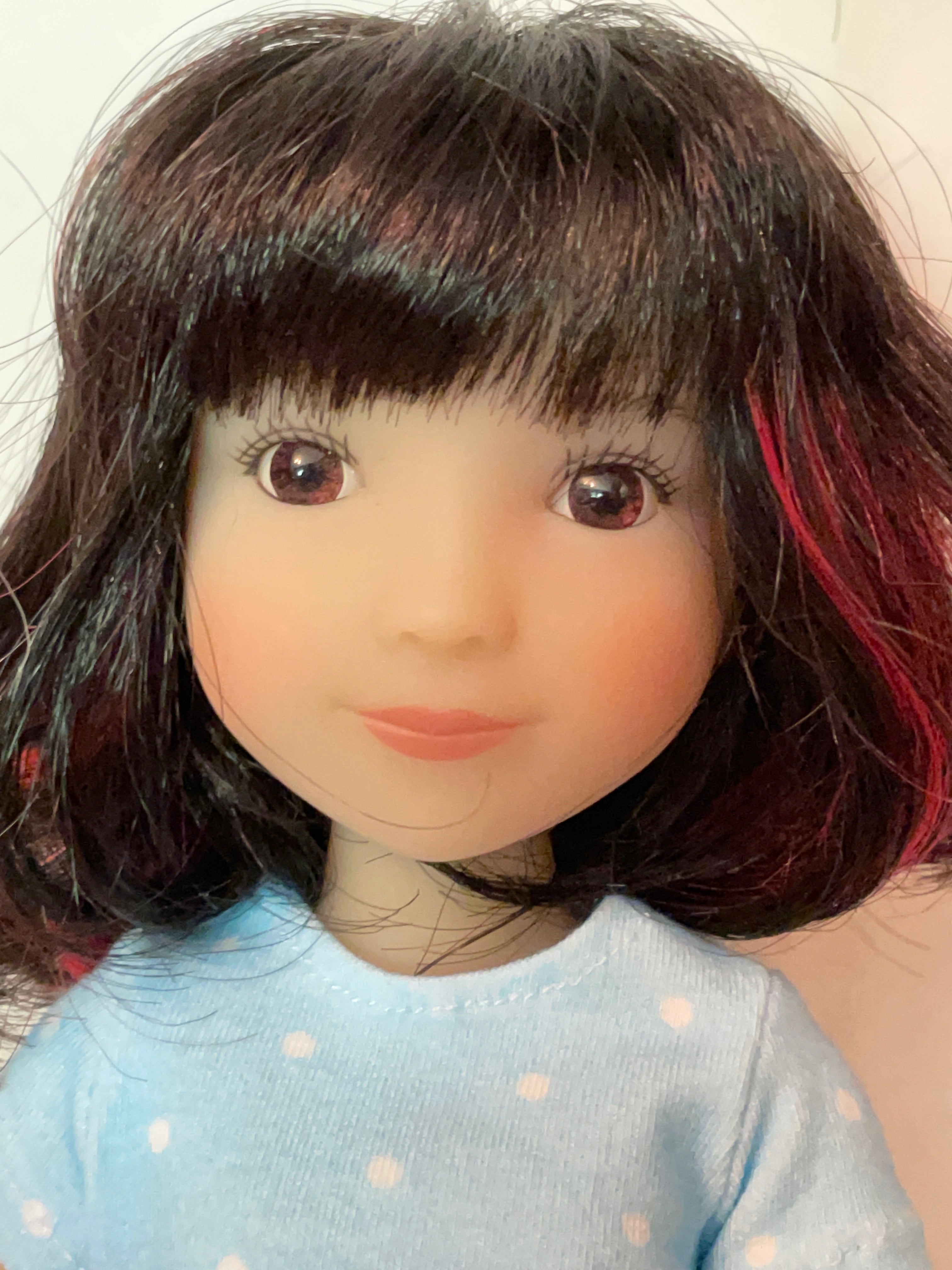 12" Ruby Red Galleria Siblies