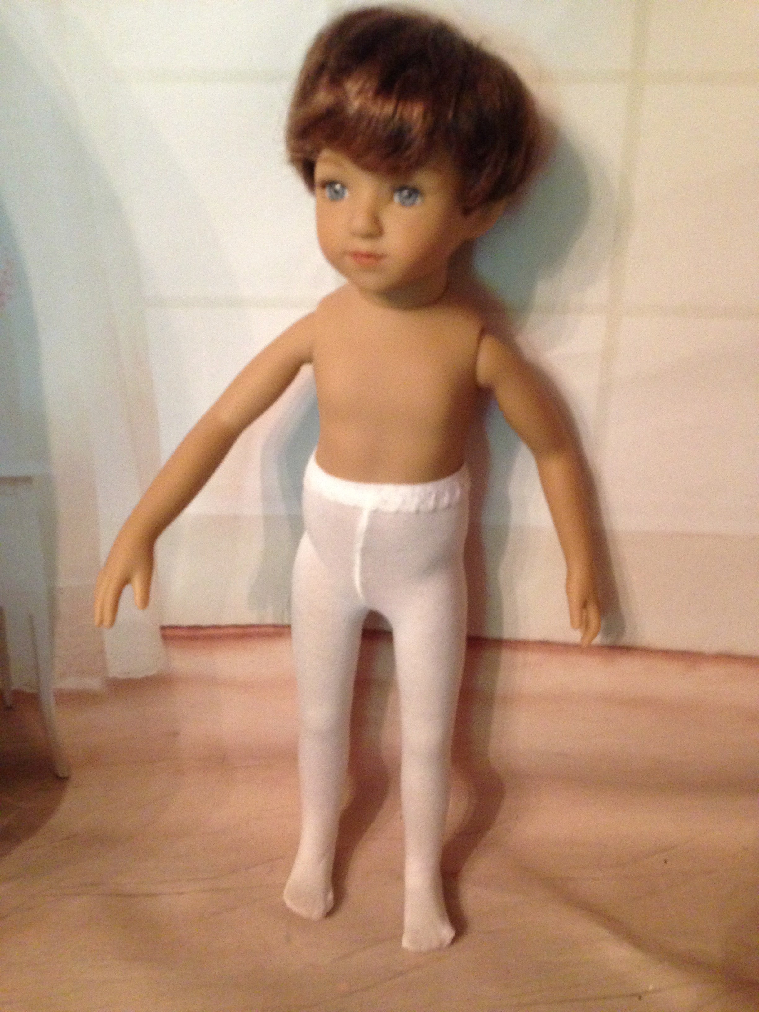 14" Mini Maru by Dianna Effner